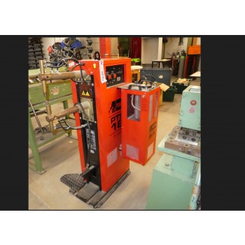 34. Gebruikte Puntlasapparaat + waterkoeling  TELWIN PTE18+GRA90 (OCC-23-087) Serie Nr. 214592