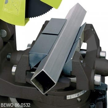 86.0531 | BEWO 250 DIAGONAAL BEKKEN VOOR VIERKANTE BUIZEN 20 TOT 50 MM