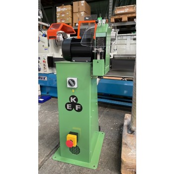 AGS250 | KEF BORSTELMACHINE OP VOET, MET AFZUIGING [PRIJS DATUM 26-08-2022]