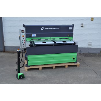 HM ELEKTRISCHE PLAATSCHAAR WKS 1300x6 MM MET GEMOTORISEERDE ACHTERAANSLAG met SNIJLIJNVERLICHTING incl. OPTIONELE PNEUMATISCHE HOOGHOUD SYSTEEM + PLAATSING EN UITLEG