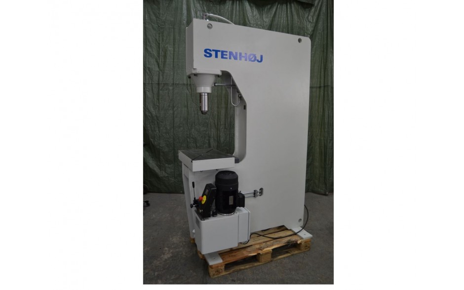 WPS-C 60 - STENHØJ 60T C-PERS 400V/4kW (met verlengbus)