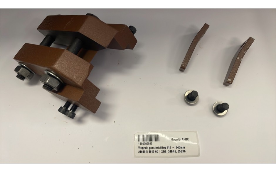 Peddinghaus Vergrote Ponsinrichting Ø19 - Ø45mm voor 21/8P